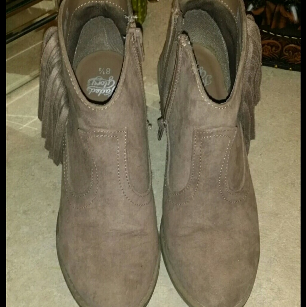 Booties - Picture 3 of 3